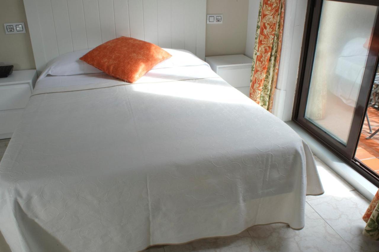 Hostal Ramos Barcelona Eksteriør billede