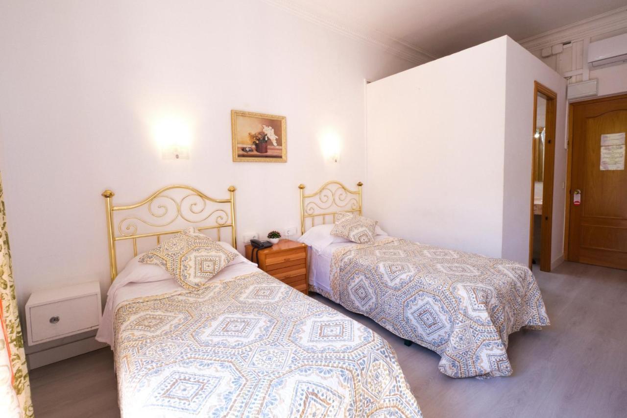 Hostal Ramos Barcelona Eksteriør billede