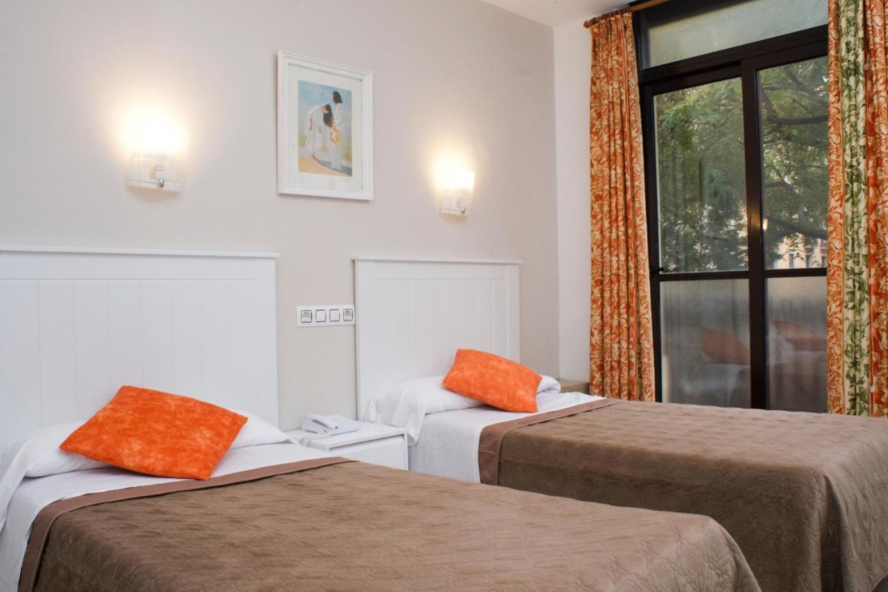 Hostal Ramos Barcelona Eksteriør billede