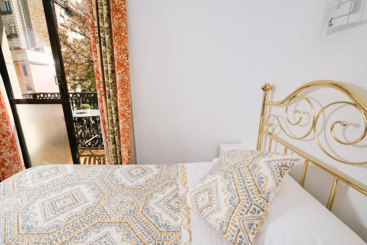 Hostal Ramos Barcelona Eksteriør billede
