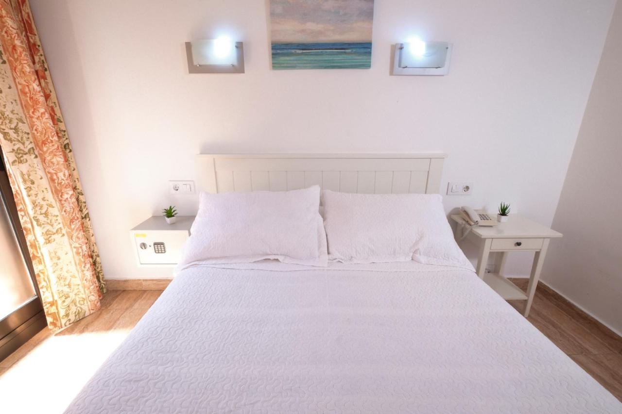 Hostal Ramos Barcelona Eksteriør billede